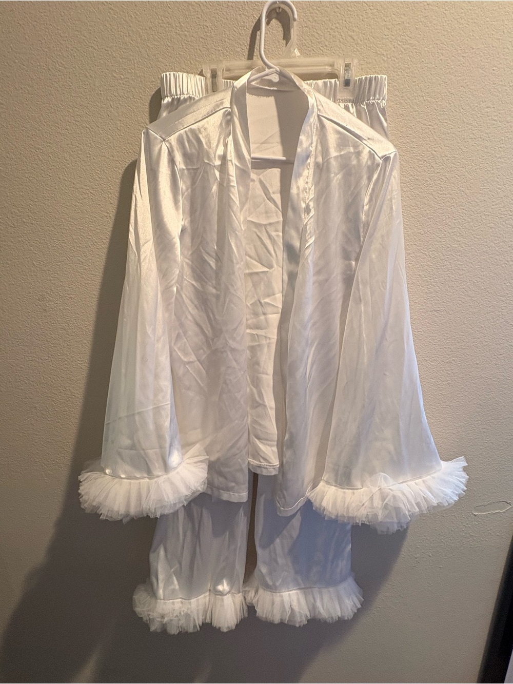 SHEIN White Satin Robe Set with Tulle Trim